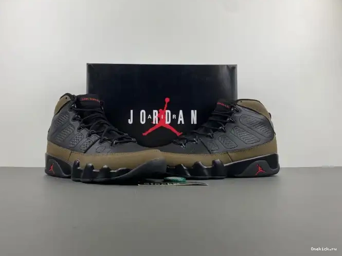 One Kick HV4794-030 Jordan 9 Olive Air 0627